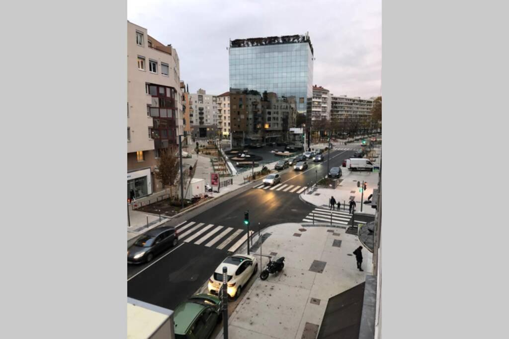 L'Escapade De Lyon, Charpennes, Jacuzzi Et Emplacement Ideal Lejlighed Villeurbanne Eksteriør billede